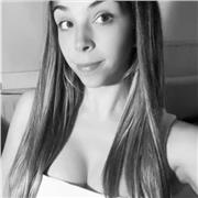 Soy una chica de Alpedrete, tengo 21 años y estoy en la universidad estudiando magisterio. Sobre todo me interesaría primaria